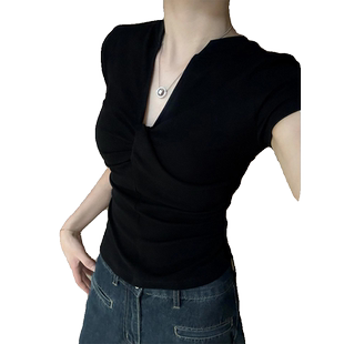 法式小众别致v领短袖t恤女夏季新款设计感修身辣妹收腰短款上衣服