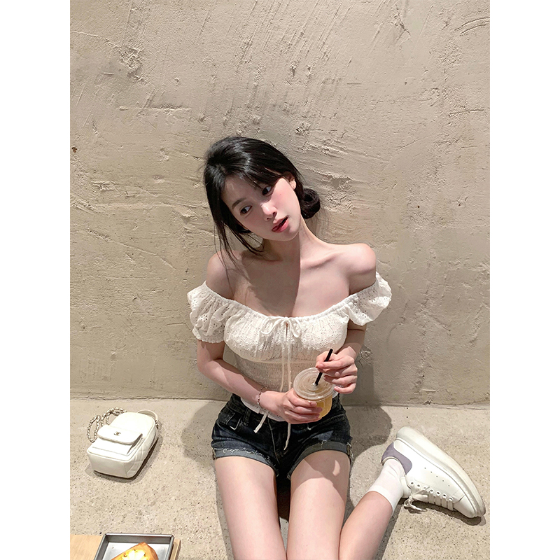 法式一字肩方领泡泡袖t恤女夏季