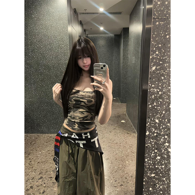 美式设计感迷彩烫钻吊带背心女夏