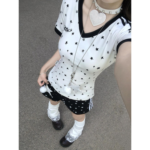 轻亚风星星满印正肩V领短袖t恤女
