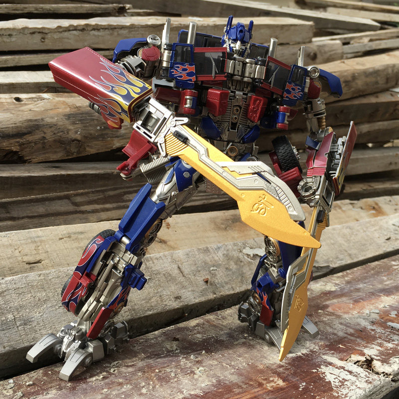 威将MPM04黑苹果放大版战损版擎天M柱变形玩具金刚司令官在类目 模玩/动漫/周边/cos/桌游, 高达/机甲模型/机器人/变形类, 变形金刚模型专区中 - 来自Buy2taobao.com提供专业的淘宝代购服务