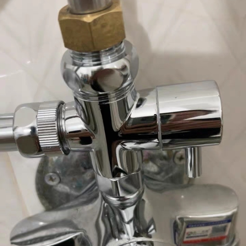 转换器快开切换分水阀全铜花洒配件接头喷头开关4分6分一进二出