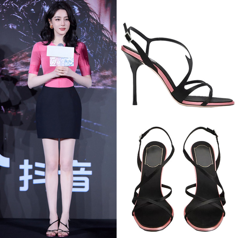 2026年夏季迪丽热巴明星同款高跟鞋女细跟御姐风黑色露趾绸缎凉鞋