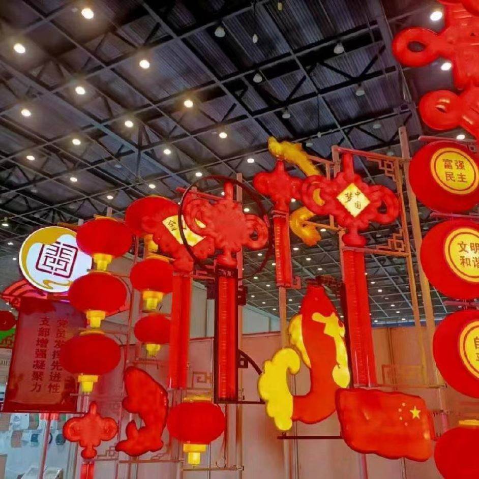 中国结灯箱户外道路挂件