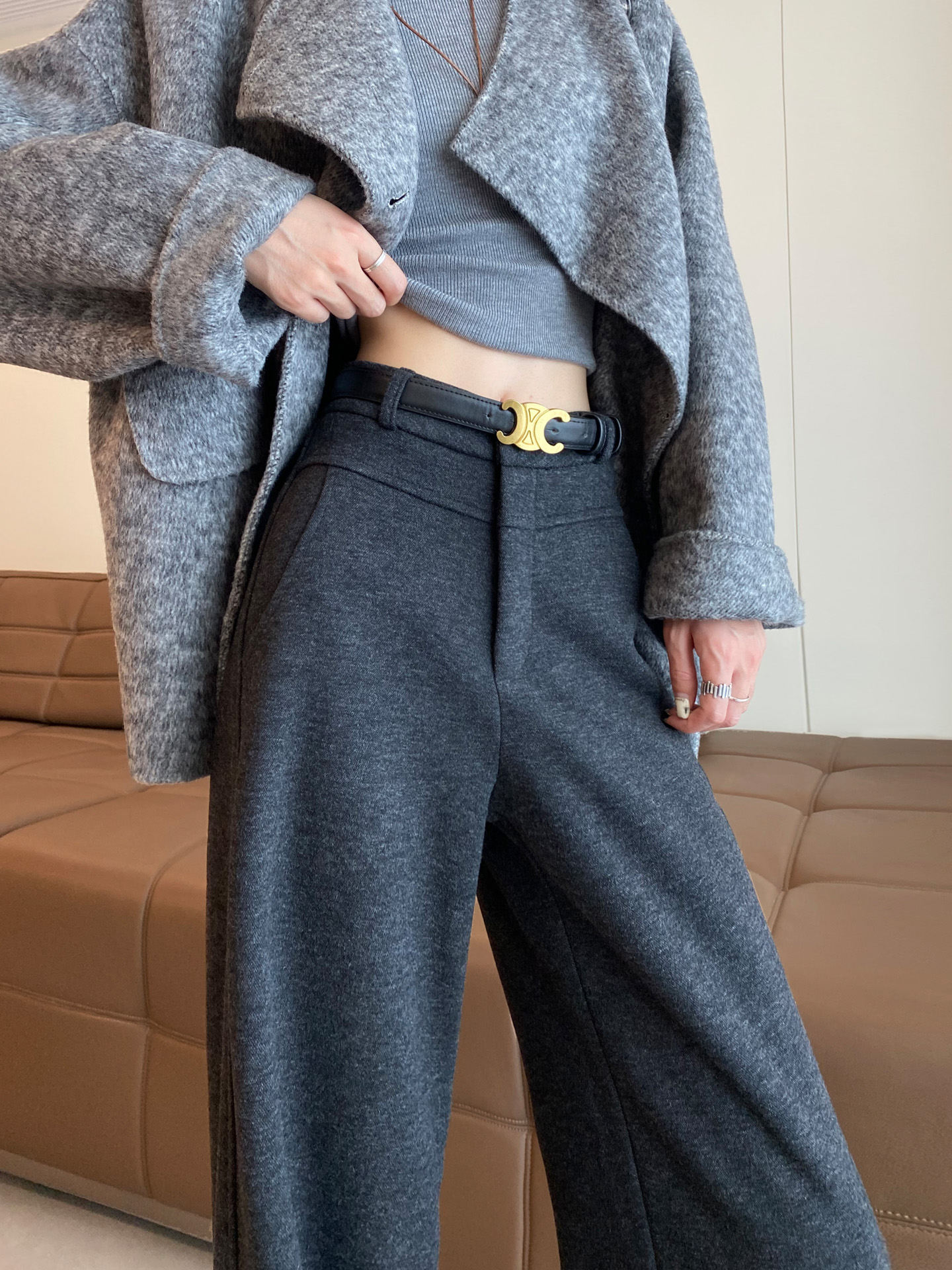 灰色羊毛呢阔腿裤女秋冬加绒加厚高腰垂感醋酸糯米直筒西装长裤子