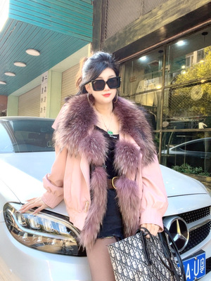比卡陌新款女装外套皮衣加毛领貉子毛厚绒p0459