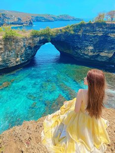 巴厘岛海边旅游拍照氛围感度假沙滩长裙超仙女晕染吊带蛋糕连衣裙