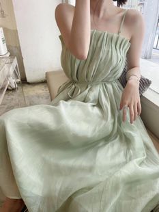 海边度假抹胸沙滩长裙子 云南大理旅游少女感宽松吊带连衣裙女夏季