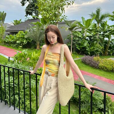海岛旅游度假穿搭背心女设计感短款辣妹晕染修身抹胸外穿裹胸上衣