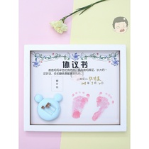 Baby hair souvenir not far from marriage agreement baby hair baby teeth umbilical cord preservation bottle hand footprint photo frame DIY
