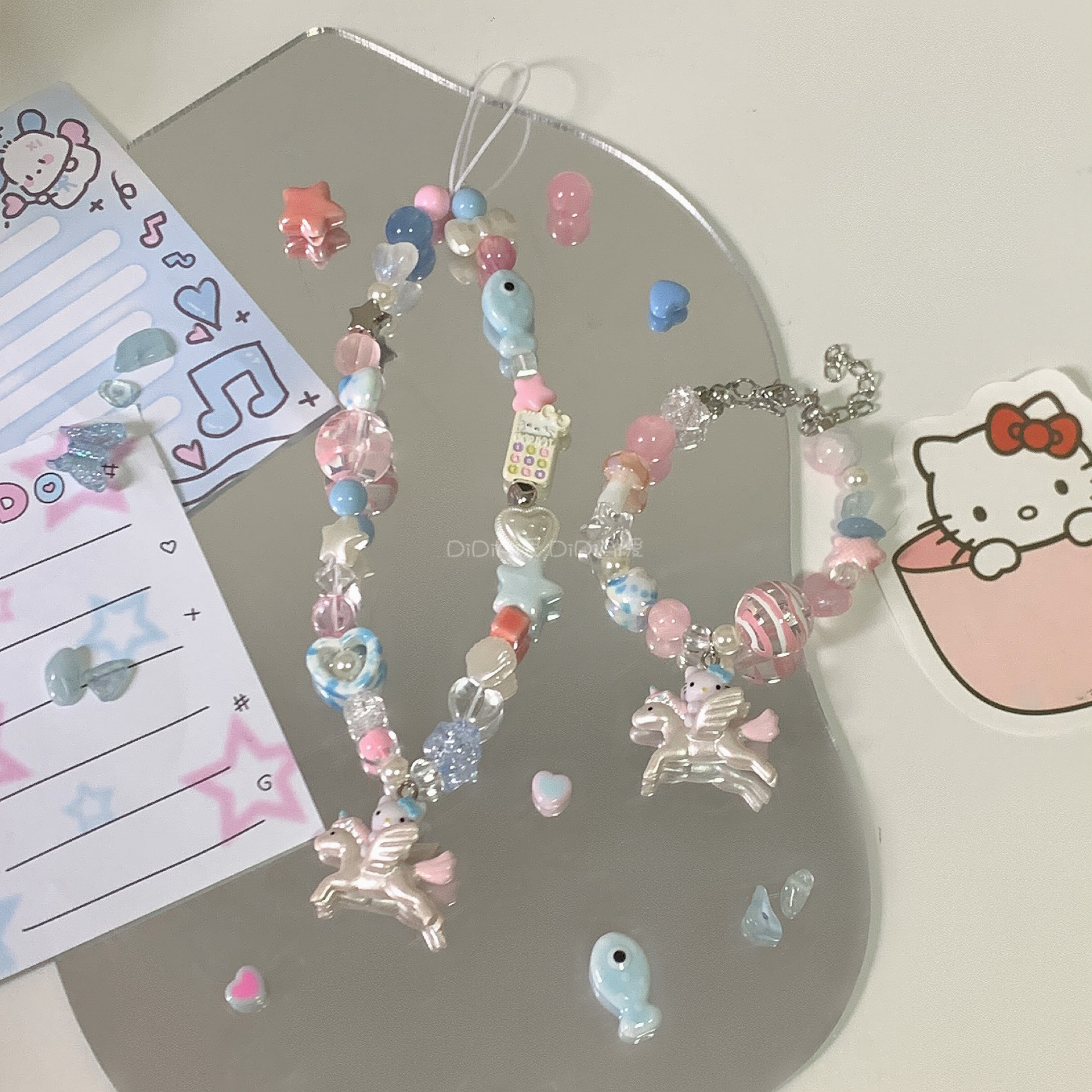 满五送一 原创蓝粉飞马凯蒂hellokitty闺蜜礼物串珠手链ccd手机链