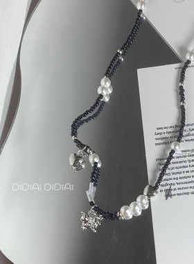 满五送一 原创DIY夏日辣妹ins黑白作旧蝴蝶爱心串珠锁骨链