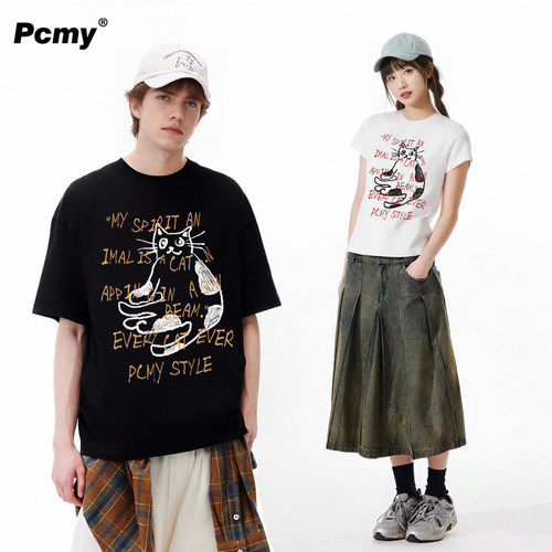 PCMY慵懒猫咪国潮牌宽松T恤2026夏季新款情侣装短款纯棉正肩短袖