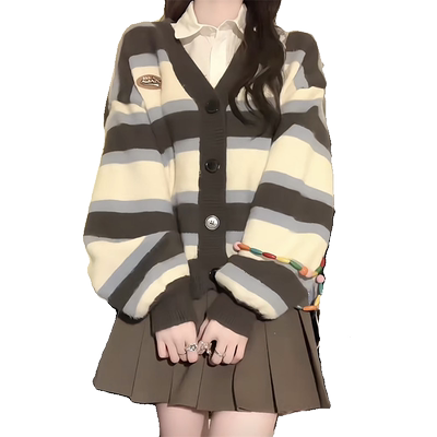活泼减龄小个子炸街学院风毛衣女