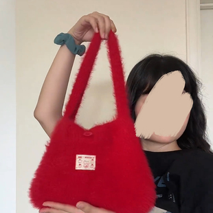 云絮长绒棉毛线新款DIY材料包红色毛线节日氛围感手作材料