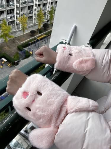 秋冬毛绒袖套女可爱新款兔毛办公室羽绒服防脏护袖短款成人套袖