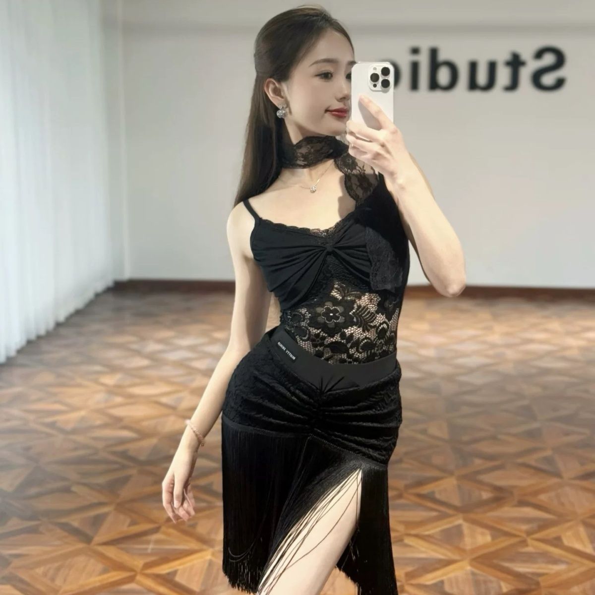 BASICT拉丁舞服新款黑白蕾丝拼接吊带包臀流苏裙套装专业性感显瘦