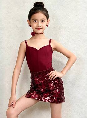 儿童拉丁舞服女童2026新款练功服夏季高级感专业演出服红色亮片裙