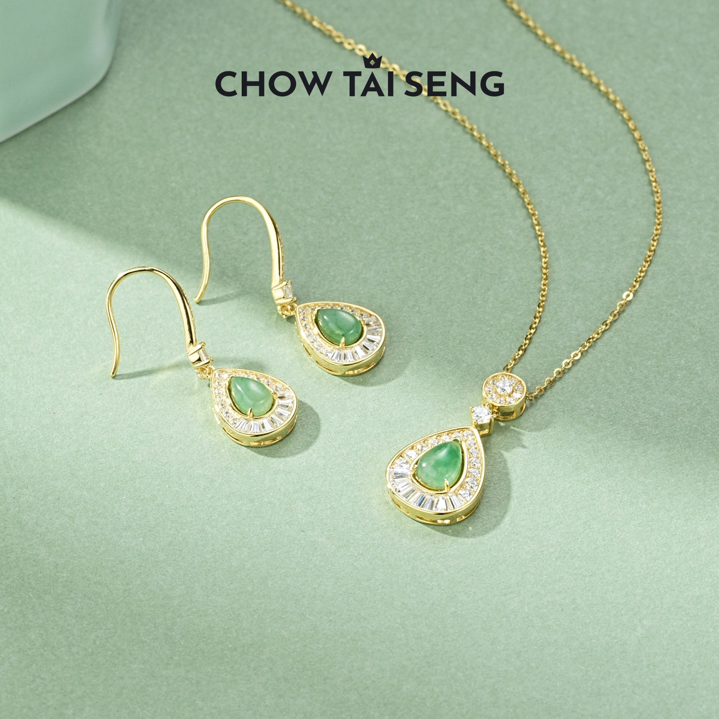 周大生项链高级感轻奢小众S925纯银女锁骨链母亲节实用礼物送妈妈