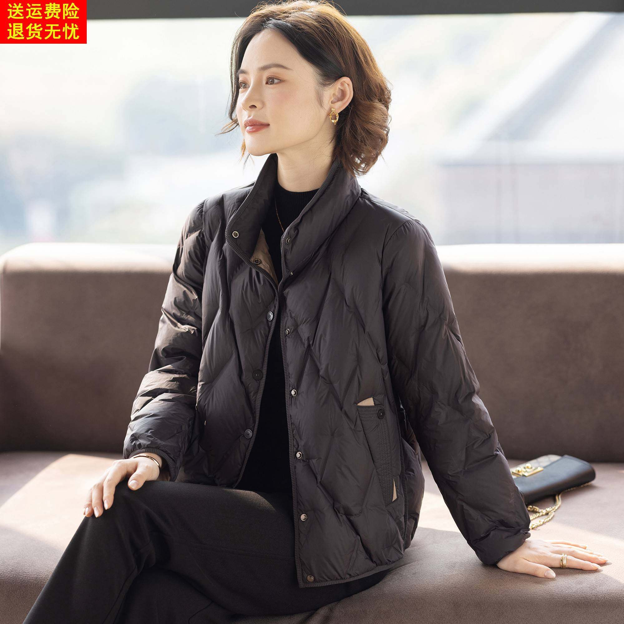 妈妈羽绒服女款冬装2025新款洋气外套中老年人冬天加厚保暖上衣服