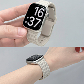 适用iWatchS10液态硅胶表带applewatch9 撞色透气防水苹果手表S11夏Ultra运动表带男女荧光星光色 6se新款