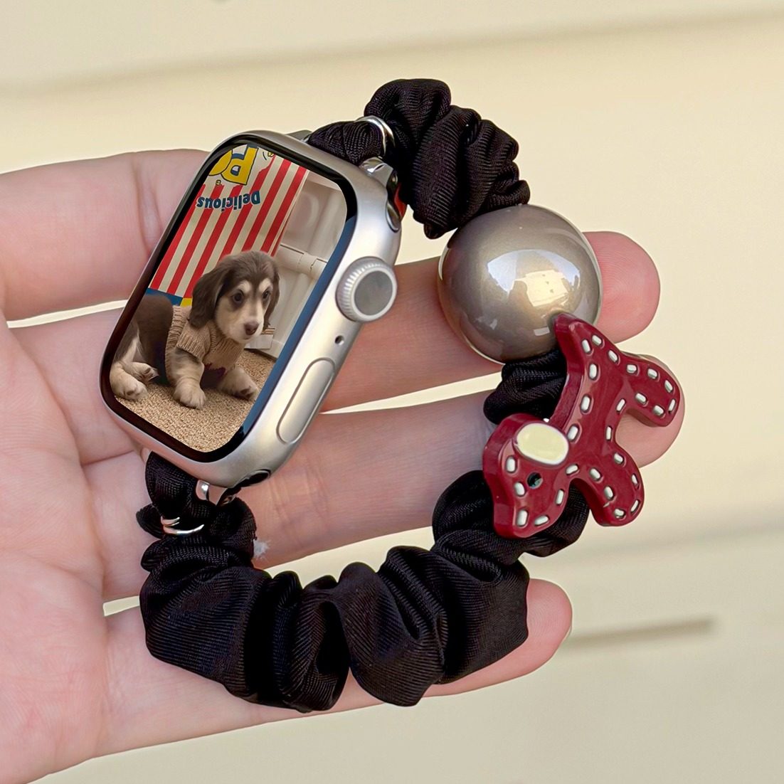 【珍珠小狗皮筋】适用applewatchS11/12弹力尼龙发圈表带可爱苹果手表SE创意iwatch10/9/8/7高级感ultra腕带