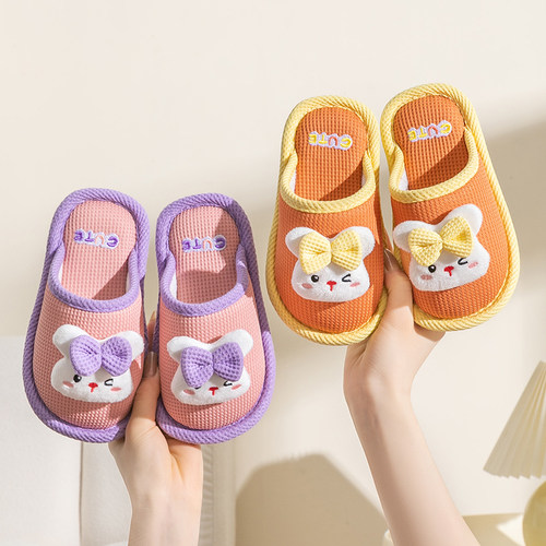 可爱儿童秋冬季儿童拖鞋