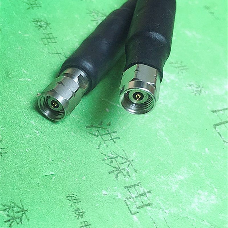 RC3D-SD0-035L/E2-2 40GHz 35cm 2.42mm公射频测试线