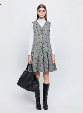 sdeer圣迪奥女装学院风V领印花毛呢无袖连衣裙S244Z1289