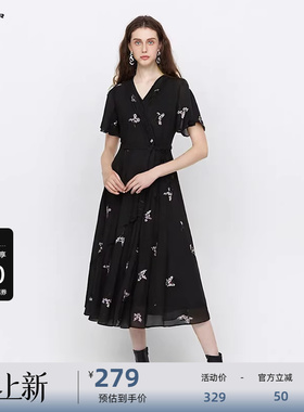 【新品上新】sdeer圣迪奥女装V领风琴褶绣花收腰连衣裙S242Z12R3