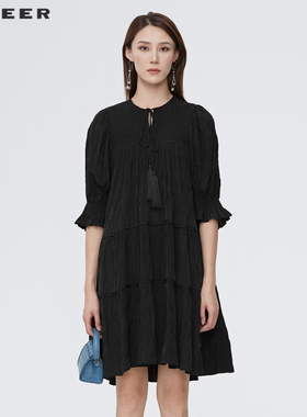 sdeer圣迪奥V领系带褶皱不规则中袖连衣裙S22281222