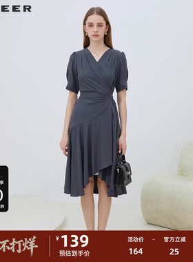 sdeer圣迪奥女装秋OL风V领收腰拼接不规则连衣裙S223Z121B