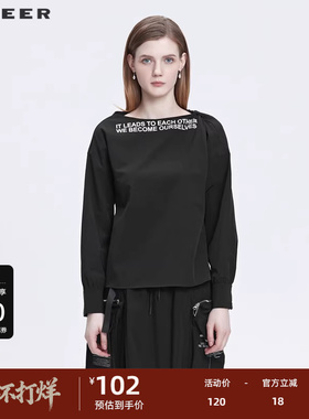 S·DEER圣迪奥女装个性一字领撞色字母黑色长袖衬衫S22180520