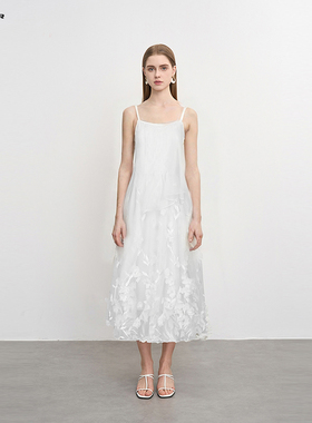 【波嬉系】sdeer圣迪奥田园风绣花欧根纱吊带连衣裙S242Z1257