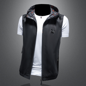 新款 男士连帽马甲背心   M-5XL 钱塘6026-9006-P140 （镂空图）图片