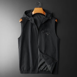 2025春装新款 男士连帽马甲背心 M-5XL 钱塘6026-9003-P140，男装背心/马甲，钱塘6026