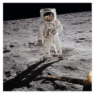 【预订】Buzz Aldrin[限量版挂画] 巴兹-奥尔德林签名版: 阿波罗11号《月球上的人》进口原版图书[TASCHEN]包邮