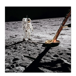 【预订】TASCHEN[限量版挂画] Buzz Aldrin 巴兹·奥尔德林 阿波罗11号《探测中的老鹰号》英文进口原版艺术画册图书包邮