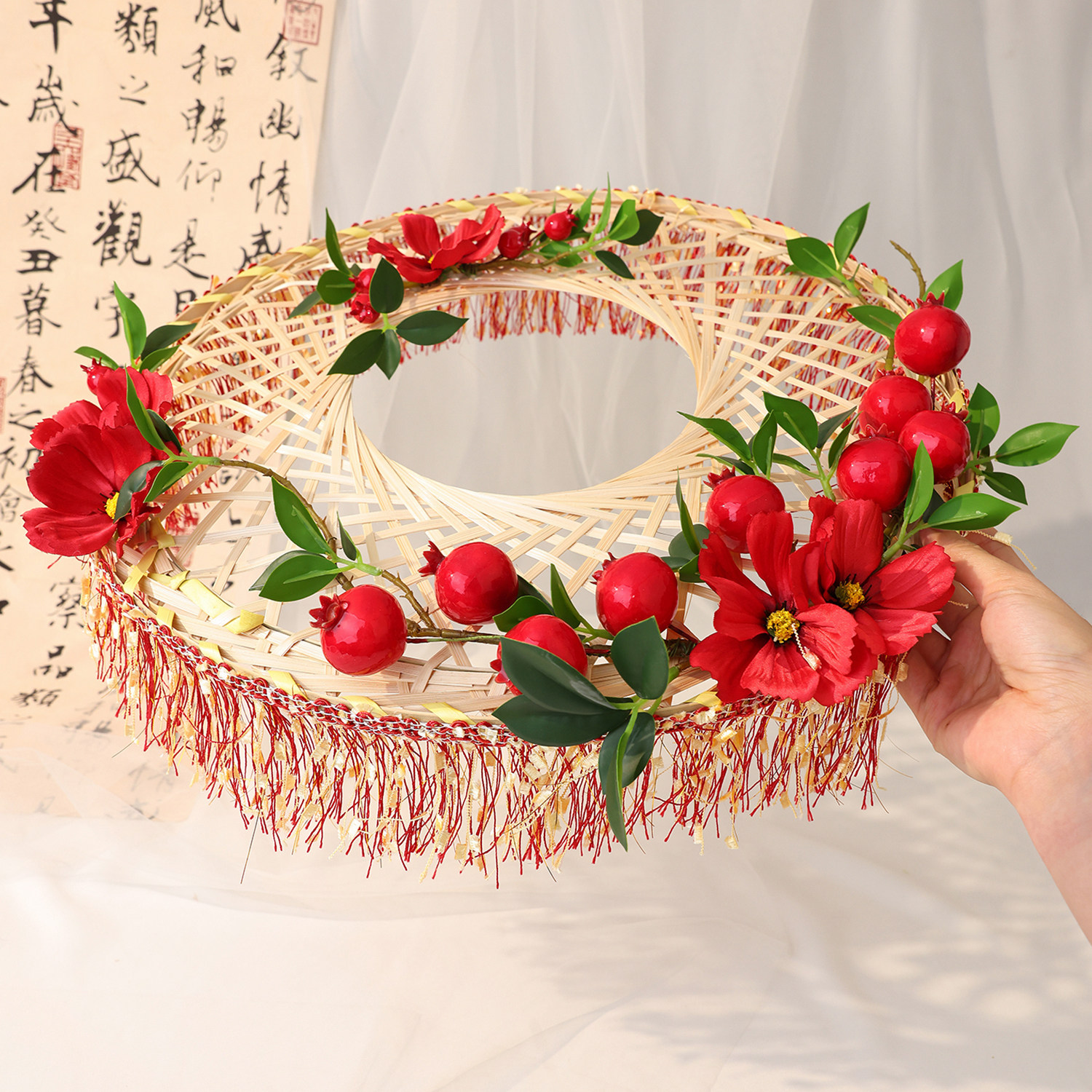 古风发饰新中式簪花斗笠舞蹈走秀红色仿真花竹笠汉服旅拍写真头饰