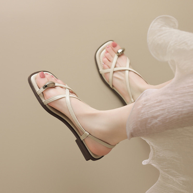 ZHR时尚凉鞋2025新款夏季罗马夹趾女款平底交叉配裙子外穿凉鞋,女鞋,罗马凉鞋,淘宝优惠券,粉丝福利购,淘宝优惠卷