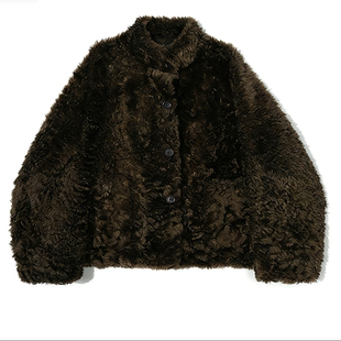 52717 两面皮毛一体外套 短款 立领纽扣款