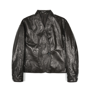 260183 V领纽扣真皮皮衣 邢康莉甄选