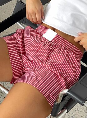 条纹拼接慵懒休闲女士短裤不易变