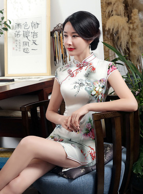 Printed and dyed satin short cheongsam women印染缎面短款旗袍