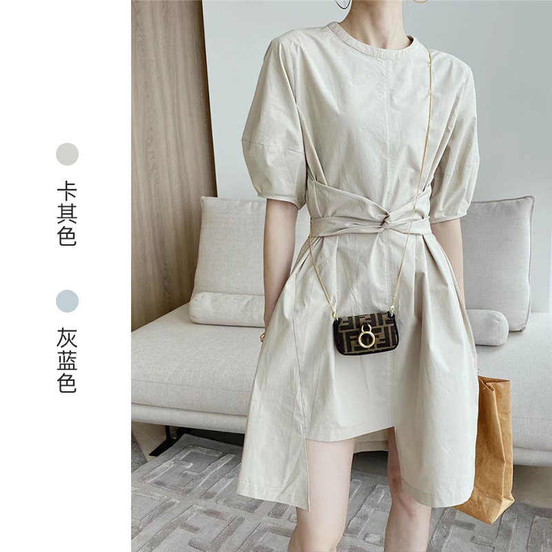 纯色系带收腰不对称连衣裙女夏季新款2021设计感廓形灯笼袖衬衫裙