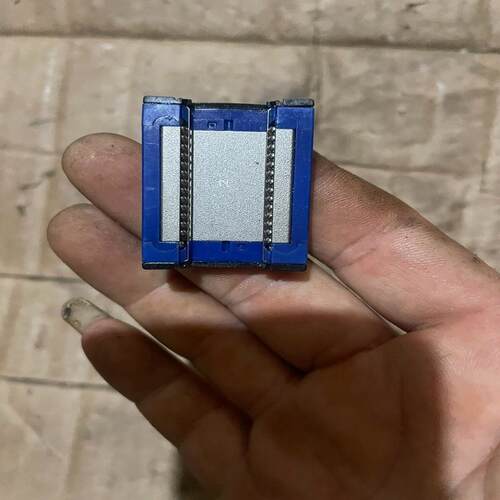 议价PE09 NSK滑块，新的，成色如图，没有包装了，可维修