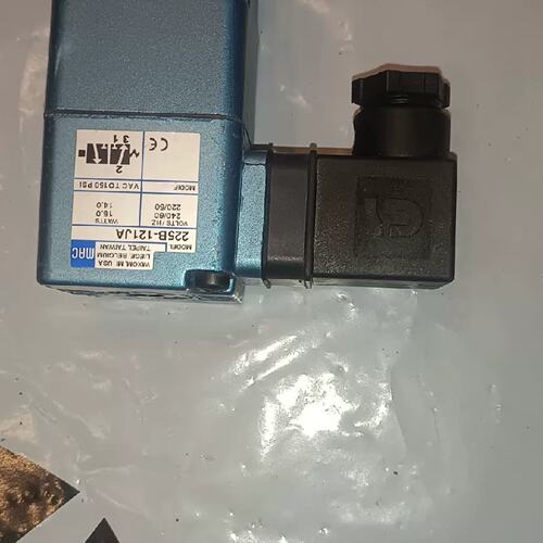 询价MAC电磁阀225B-121JA 实物图片一个，需要的可维修