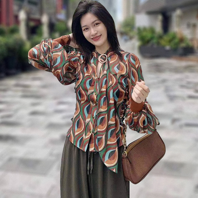 新阿玛施正旗舰店官网2020秋季新款衬衫女装正品印花系带长袖上衣