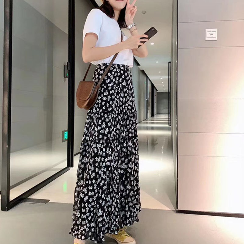 新颖阿玛施正旗舰店官网2020春新款半身裙女波西米亚碎花中长裙夏