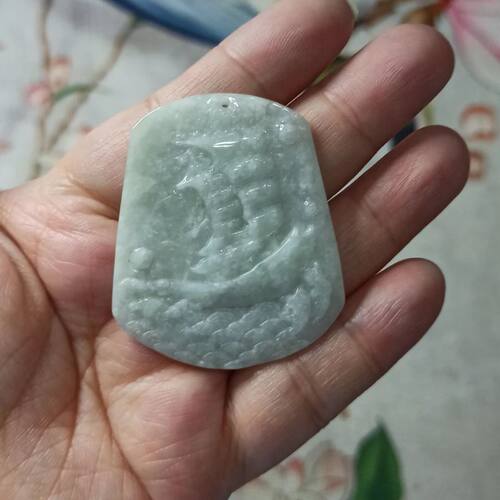 天然翡翠吊坠牌子一帆风顺